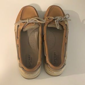 Sperrys boat shoes